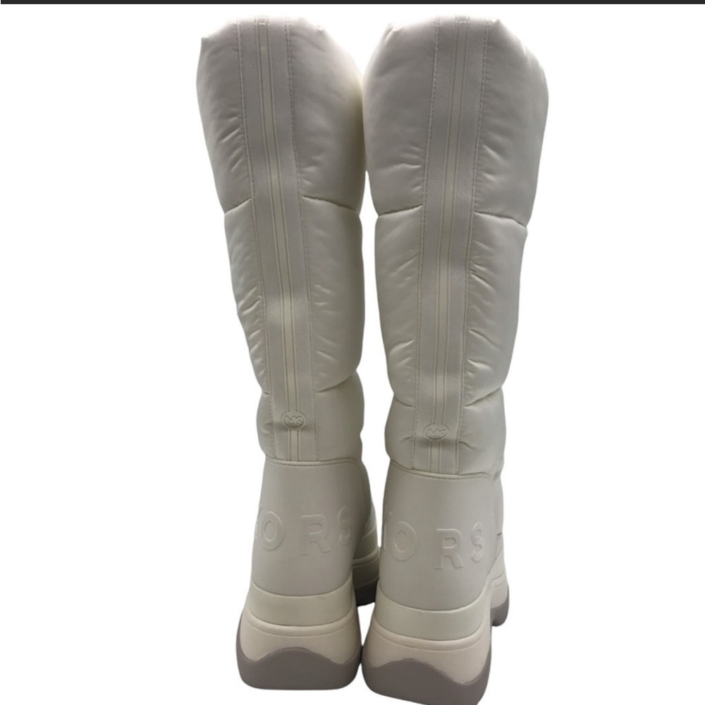 Micheal Kors Gamma snow boots